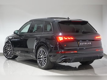 Used Audi Q7 2025 for sale - 76294669: Photo 3