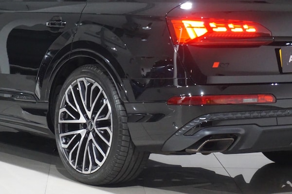 Used Audi Q7 2025 for sale - 76294669: Photo 46