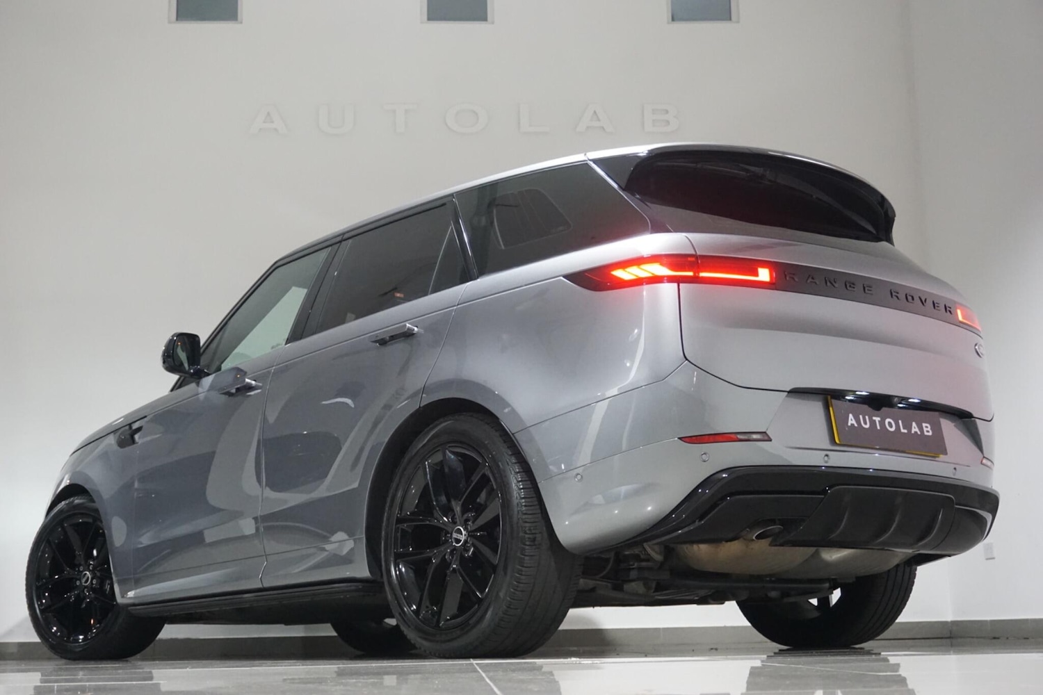 Used Land Rover Range Rover Sport 2023 for sale - 76996781: Photo 34