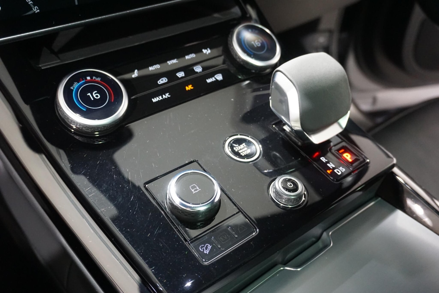 Used Land Rover Range Rover Sport 2023 for sale - 76996781: Photo 64