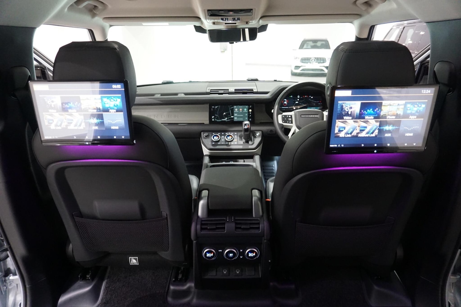 Used Land Rover Defender 110 for sale - 76476489: Photo 10