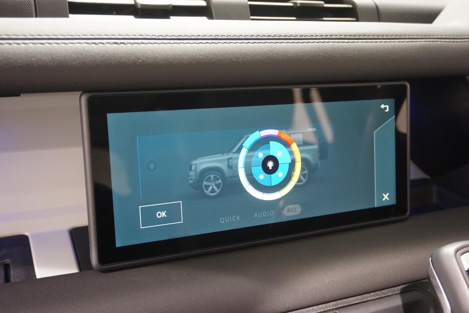 Used Land Rover Defender 110 for sale - 76476489: Photo 21