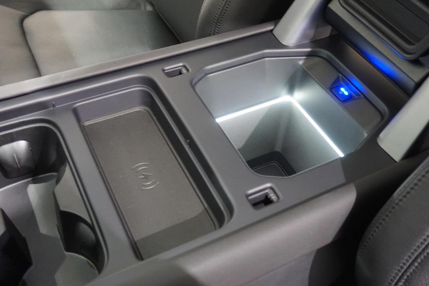 Used Land Rover Defender 110 for sale - 76476489: Photo 22