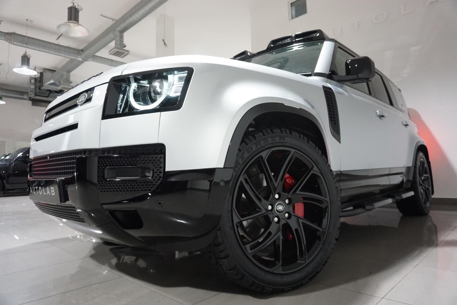 Used Land Rover Defender 110 for sale - 76476489: Photo 34