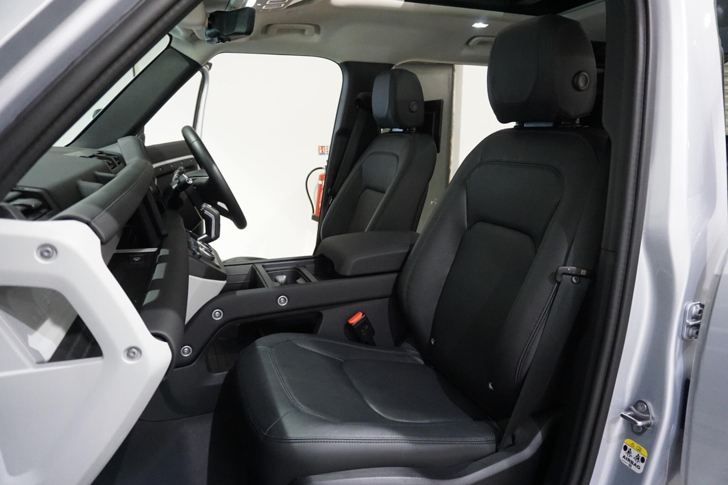 Used Land Rover Defender 110 for sale - 76476489: Photo 56