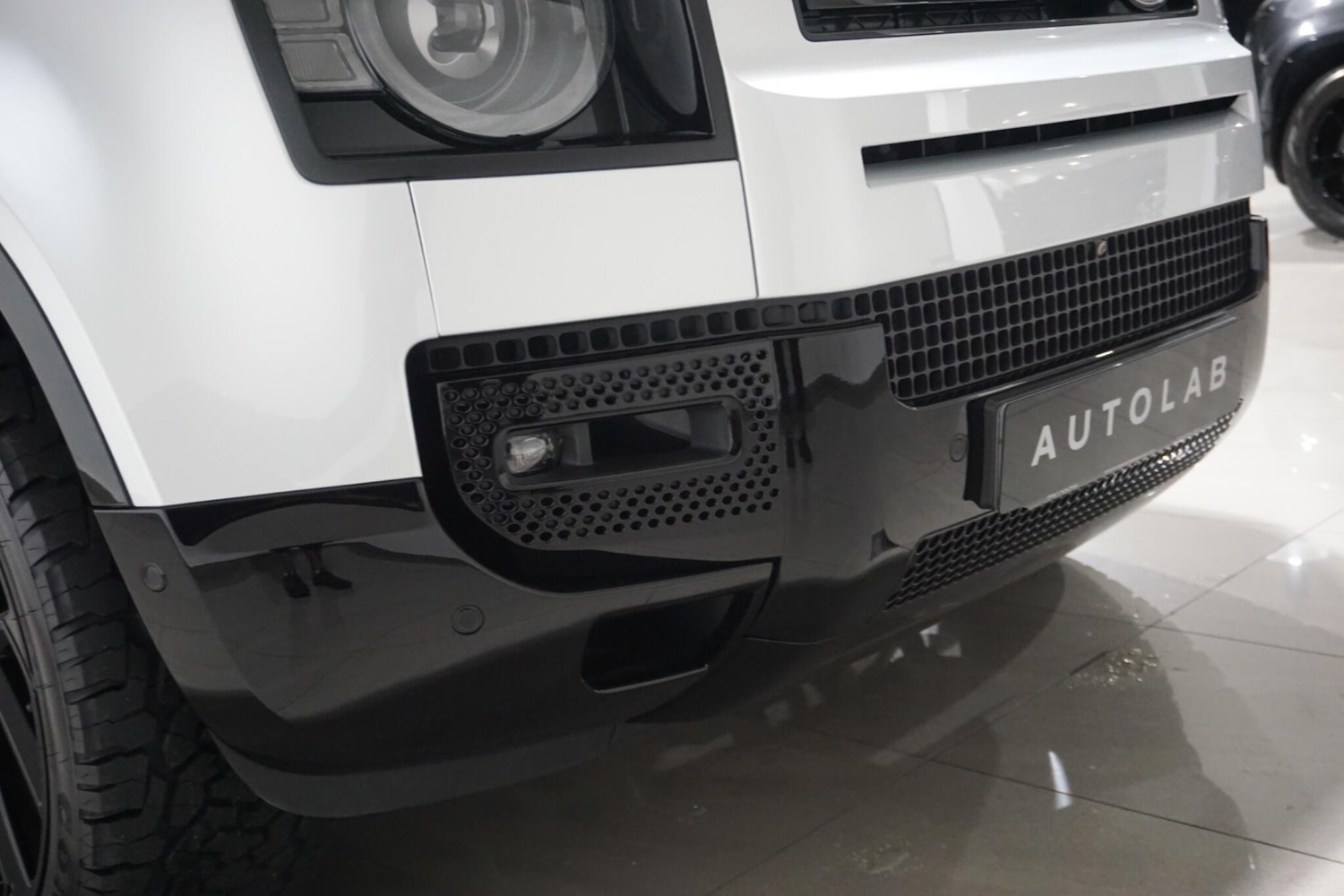 Used Land Rover Defender 110 for sale - 76476489: Photo 71