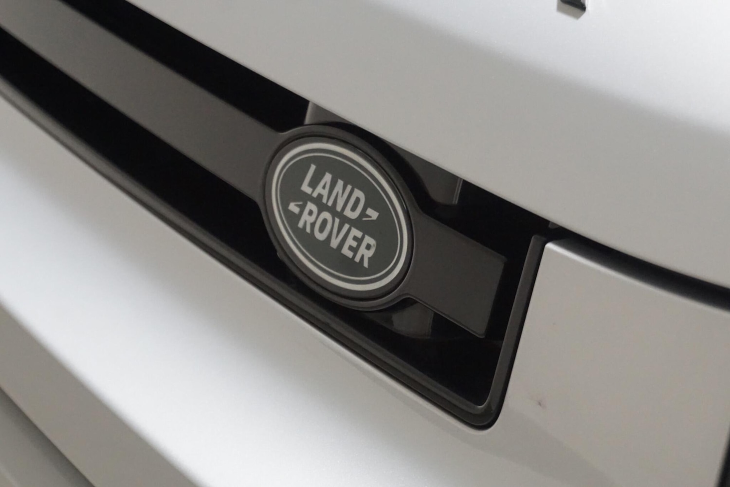 Used Land Rover Defender 110 for sale - 76476489: Photo 80