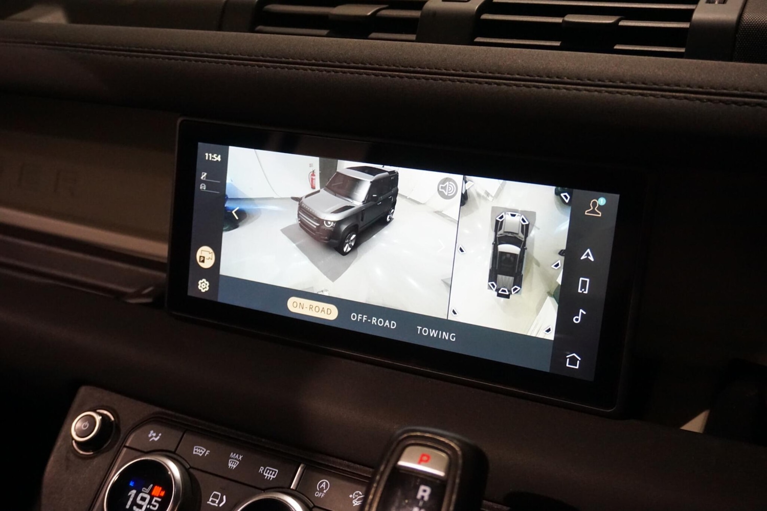 Used Land Rover Defender 110 for sale - 76997542: Photo 18