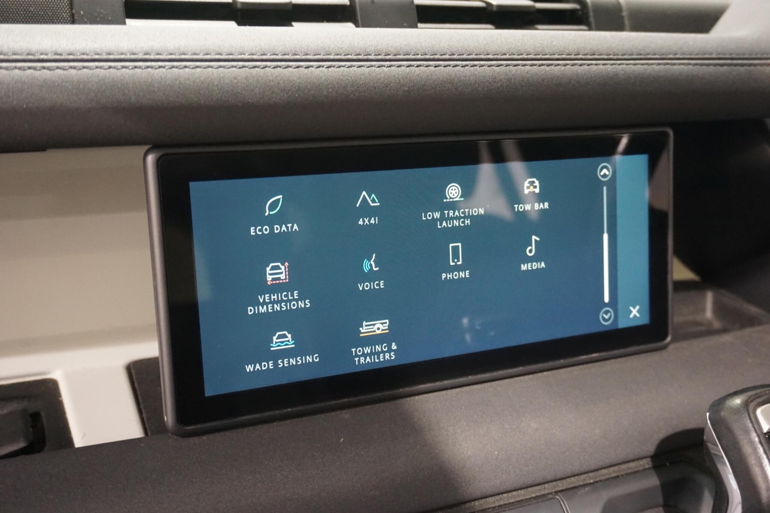 Used Land Rover Defender 110 for sale - 76997542: Photo 62