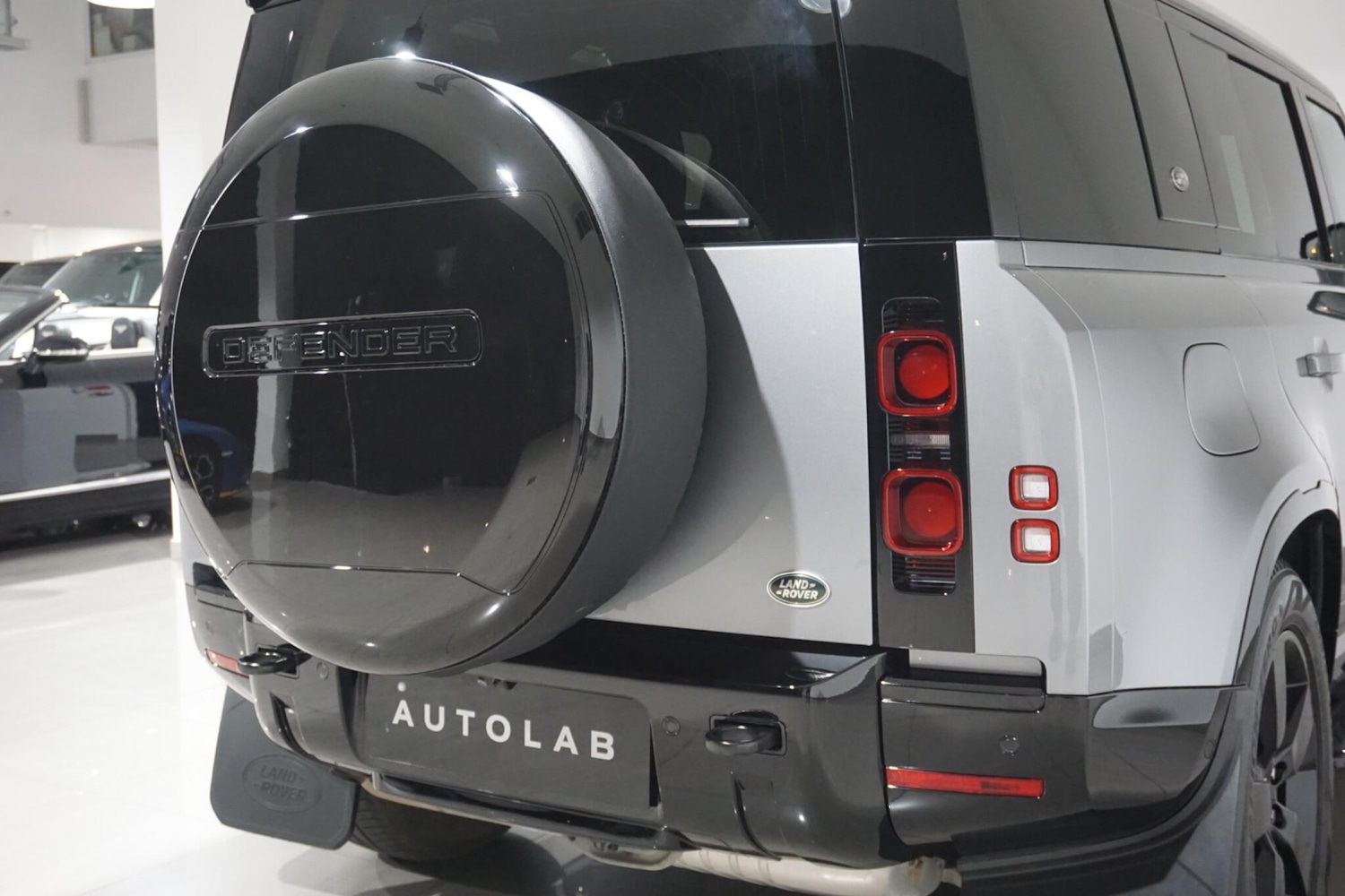 Used Land Rover Defender 110 for sale - 76997542: Photo 67