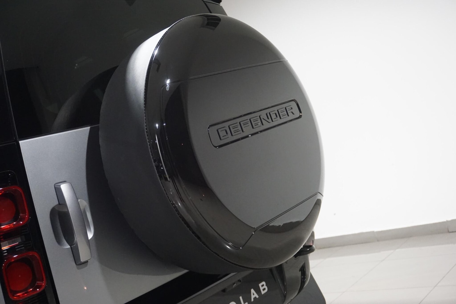 Used Land Rover Defender 110 for sale - 76997542: Photo 72