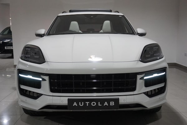 Used Porsche Cayenne 2023 for sale - 76012645: Photo 21