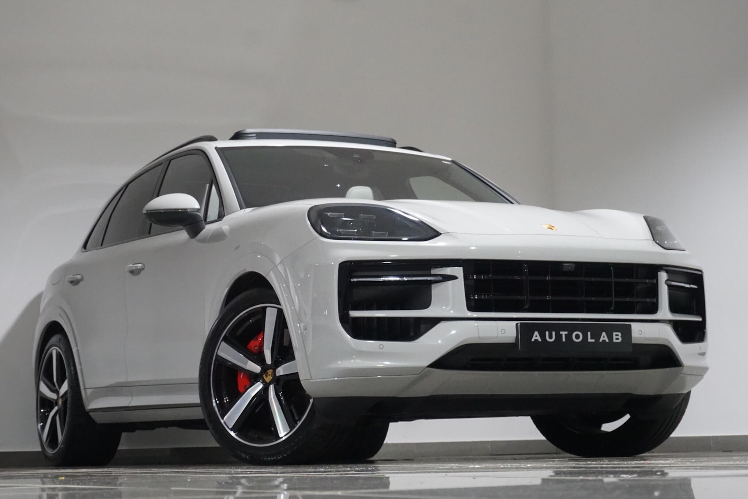 Used Porsche Cayenne 2023 for sale - 76012645: Photo 26