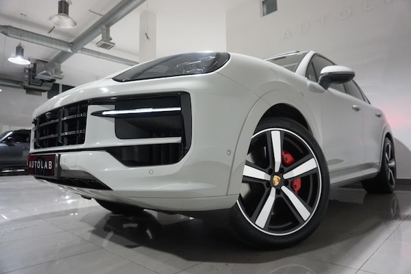 Used Porsche Cayenne 2023 for sale - 76012645: Photo 28