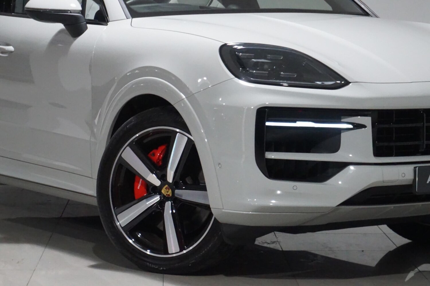 Used Porsche Cayenne 2023 for sale - 76012645: Photo 43