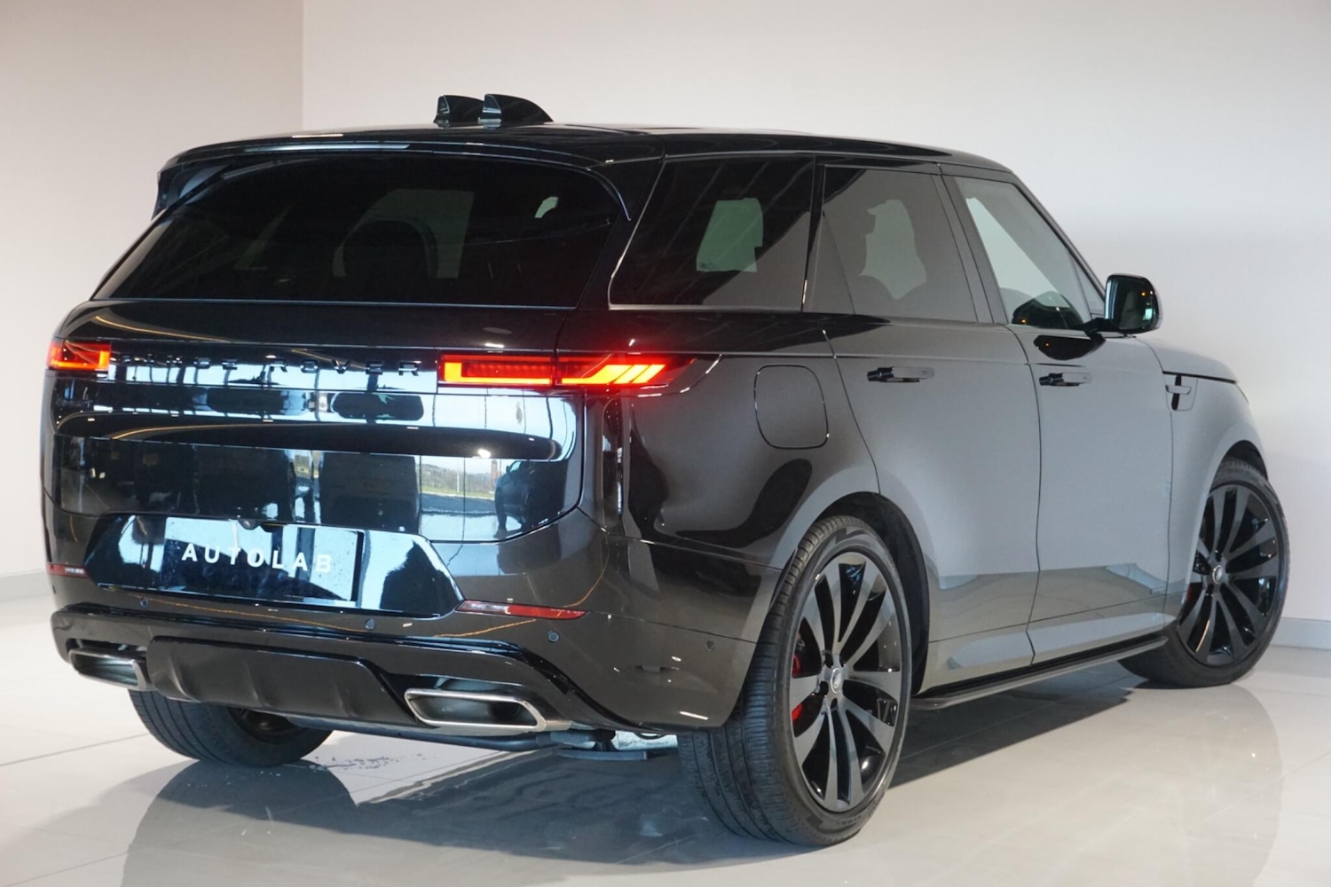 Used Land Rover Range Rover Sport 2024 for sale - 77940396: Photo 25