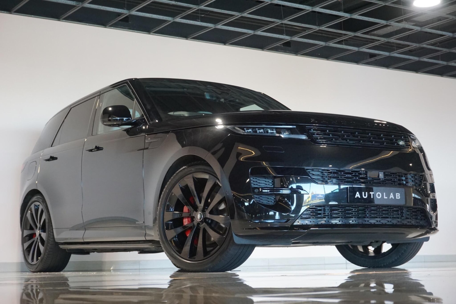 Used Land Rover Range Rover Sport 2024 for sale - 77940396: Photo 32