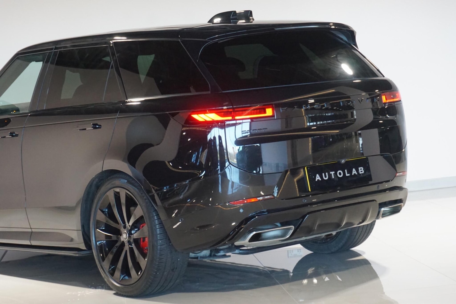 Used Land Rover Range Rover Sport 2024 for sale - 77940396: Photo 44