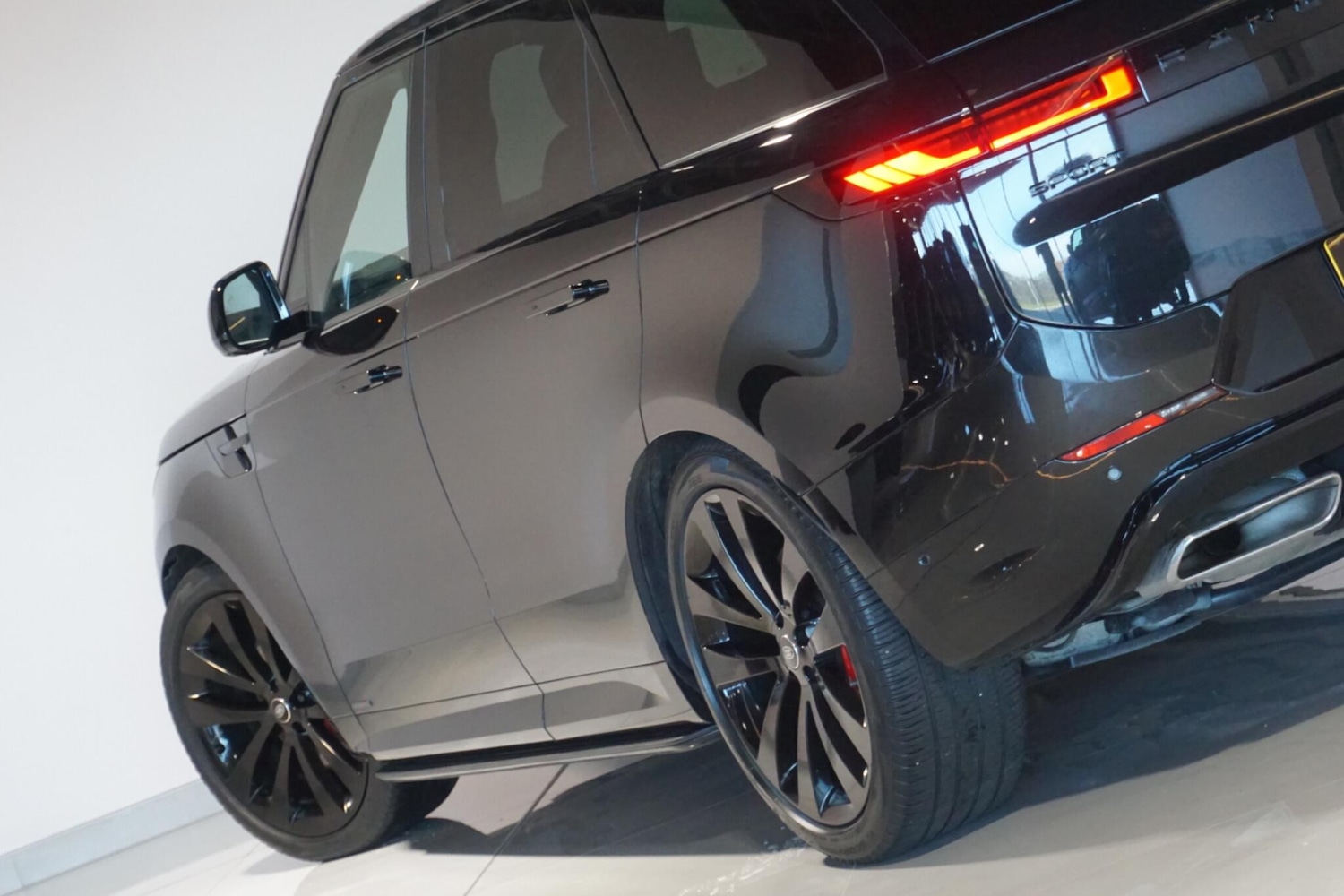 Used Land Rover Range Rover Sport 2024 for sale - 77940396: Photo 46