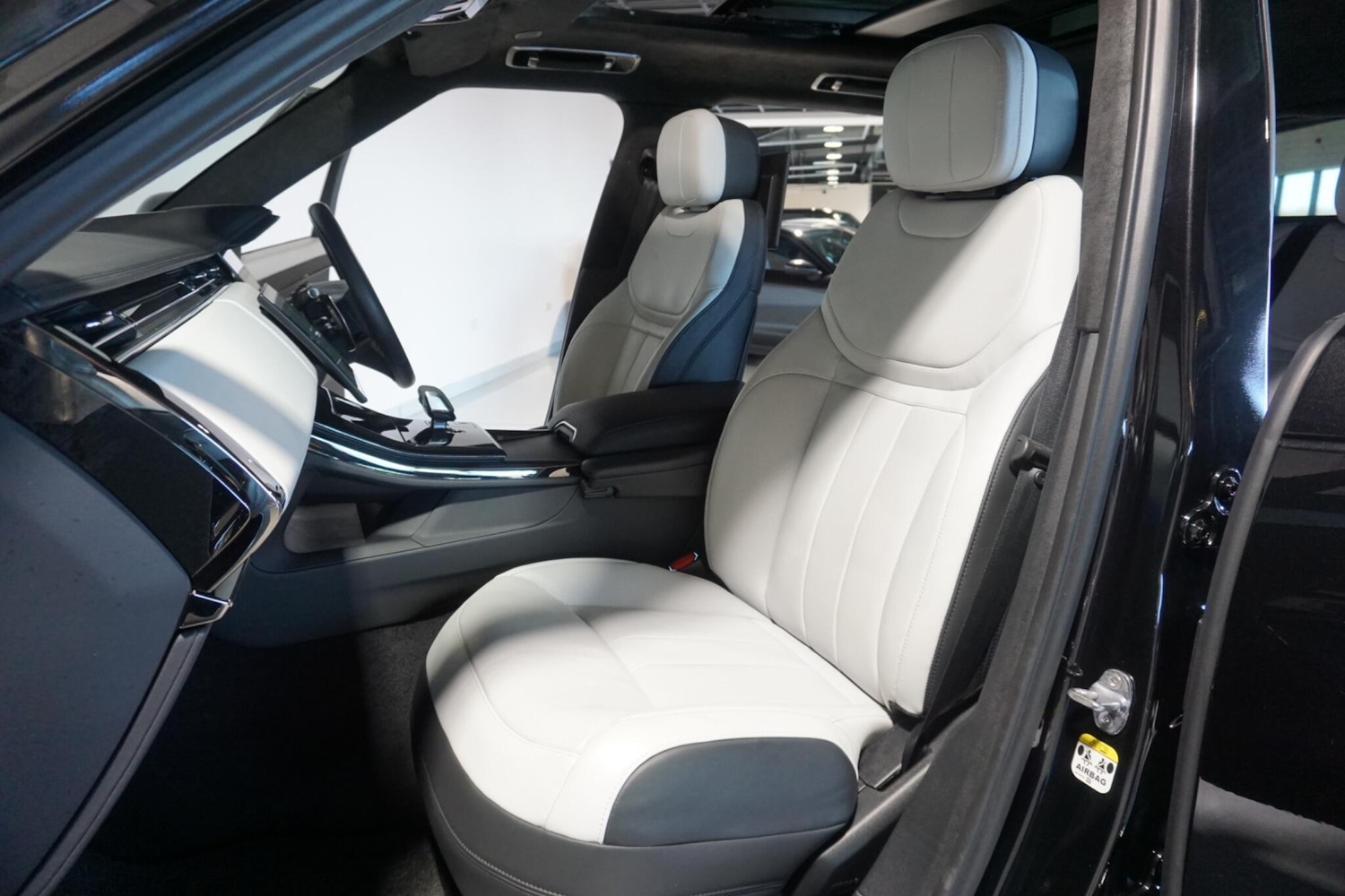 Used Land Rover Range Rover Sport 2024 for sale - 77940396: Photo 56