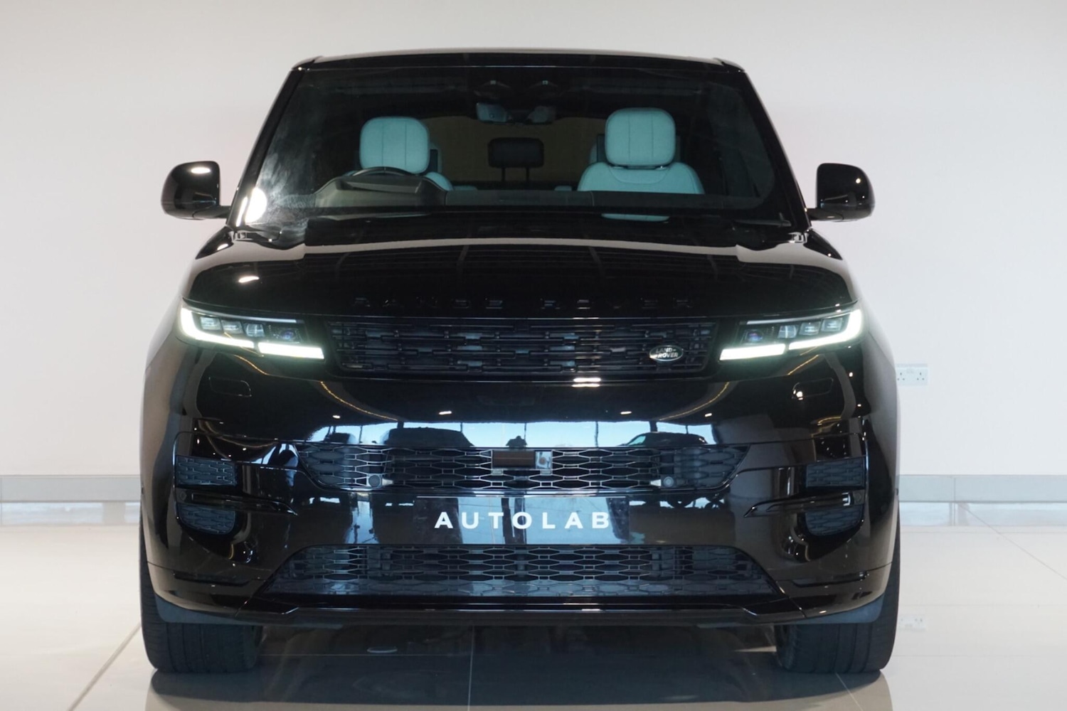 Used Land Rover Range Rover Sport 2024 for sale - 77940396: Photo 7