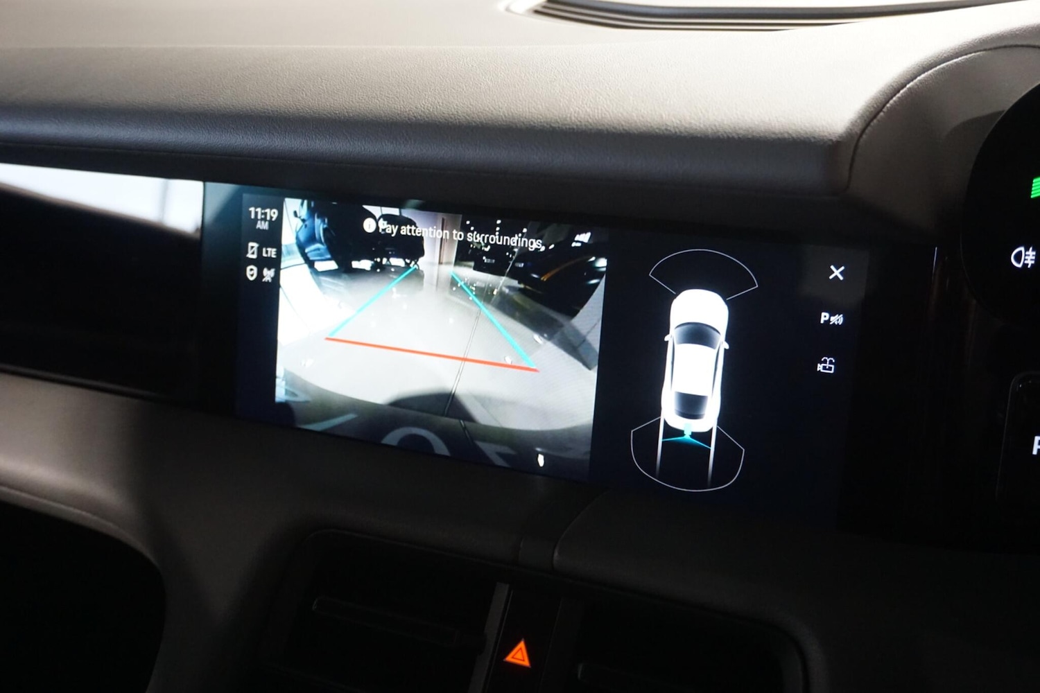 Used Porsche Taycan 2021 for sale - 77155389: Photo 15