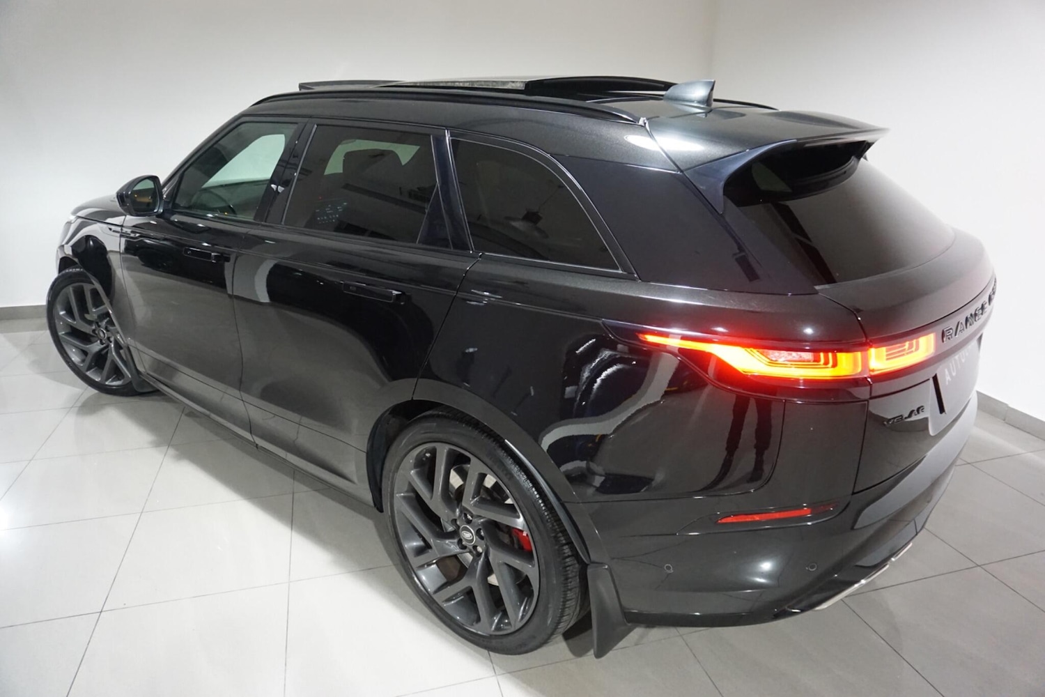 Used Land Rover Range Rover Velar 2019 for sale - 76360080: Photo 36