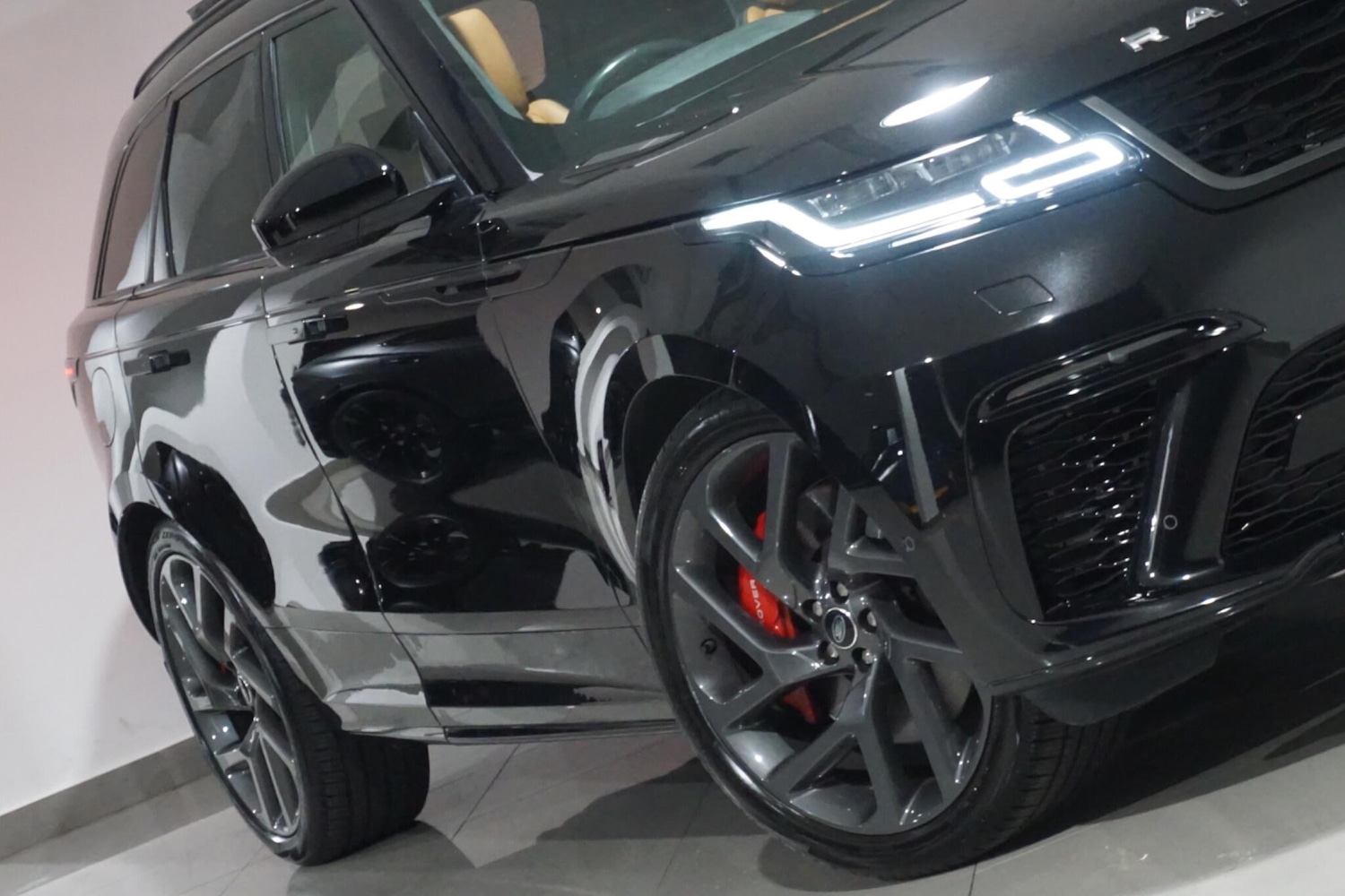 Used Land Rover Range Rover Velar 2019 for sale - 76360080: Photo 41