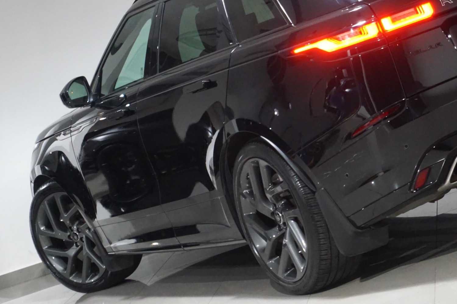 Used Land Rover Range Rover Velar 2019 for sale - 76360080: Photo 42