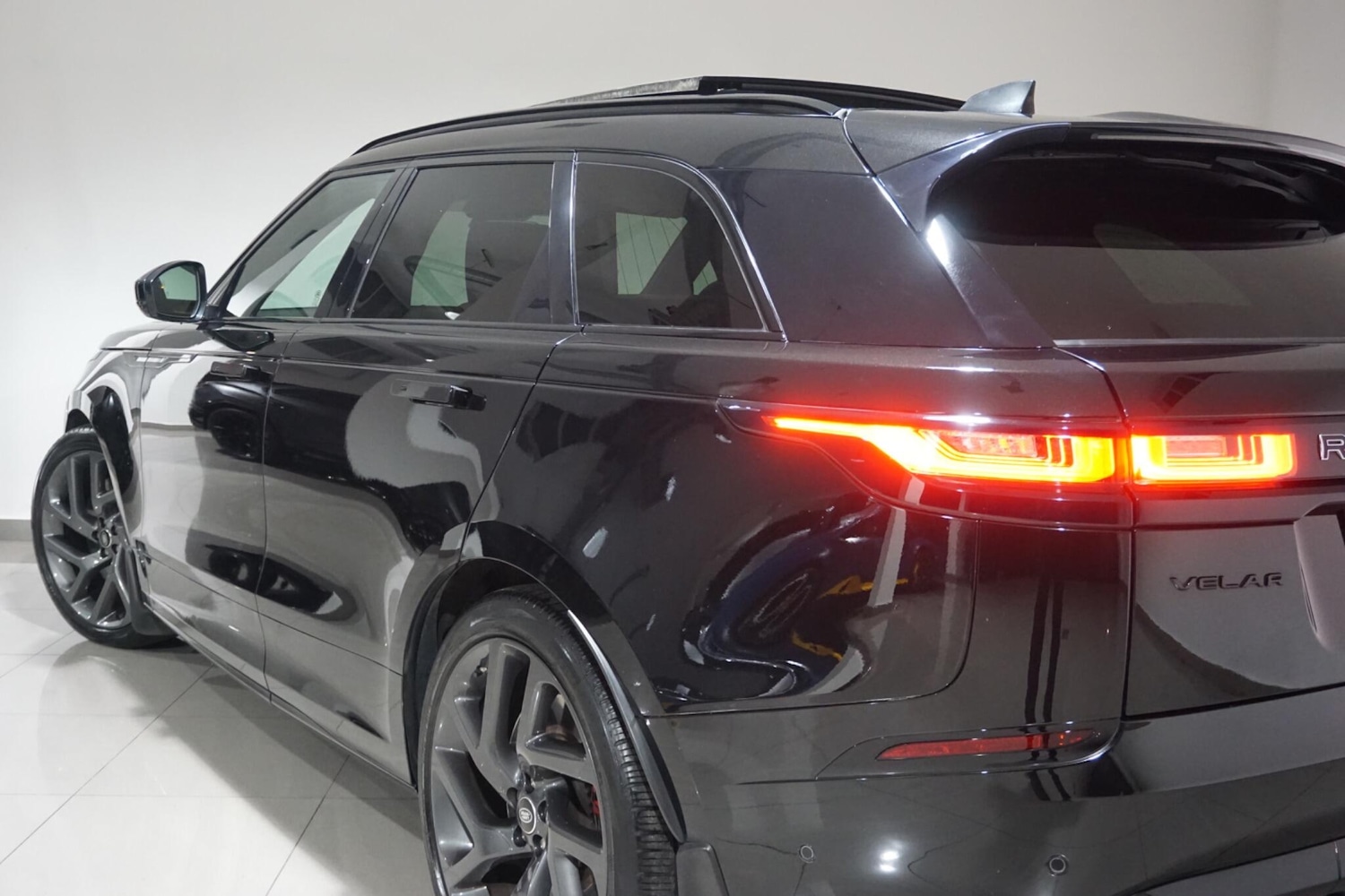 Used Land Rover Range Rover Velar 2019 for sale - 76360080: Photo 50