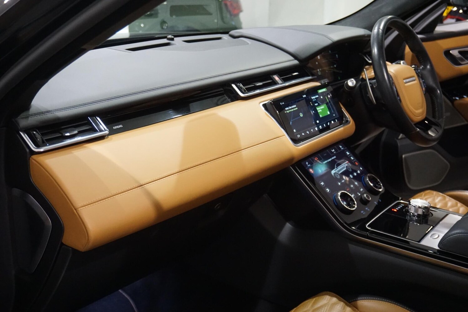Used Land Rover Range Rover Velar 2019 for sale - 76360080: Photo 53