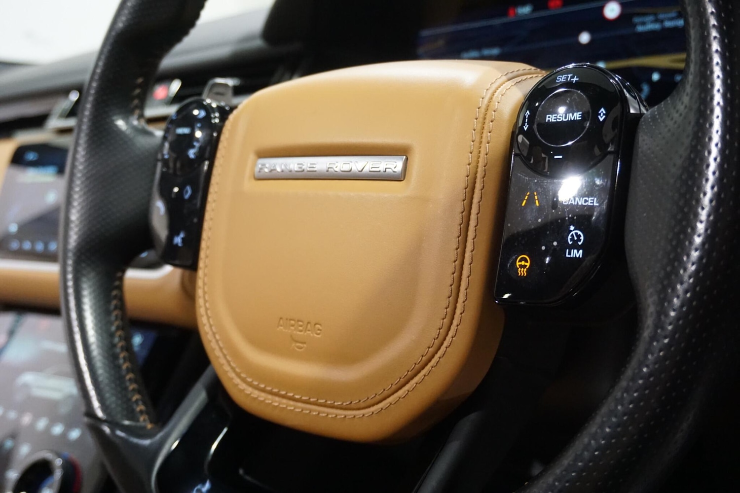 Used Land Rover Range Rover Velar 2019 for sale - 76360080: Photo 58