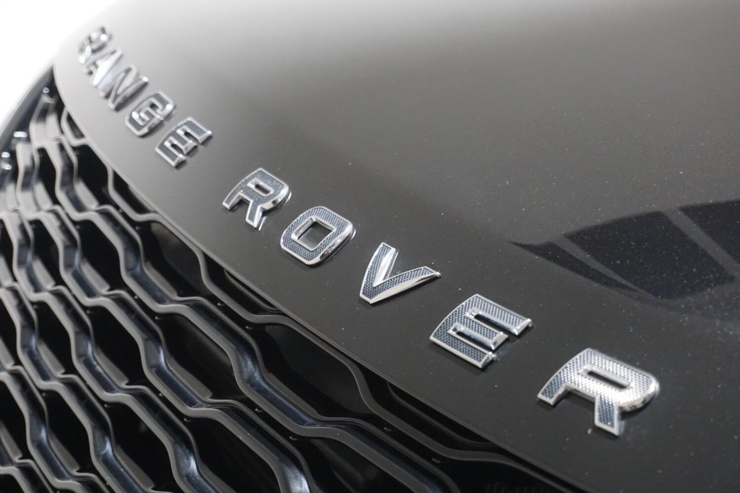 Used Land Rover Range Rover Velar 2019 for sale - 76360080: Photo 75
