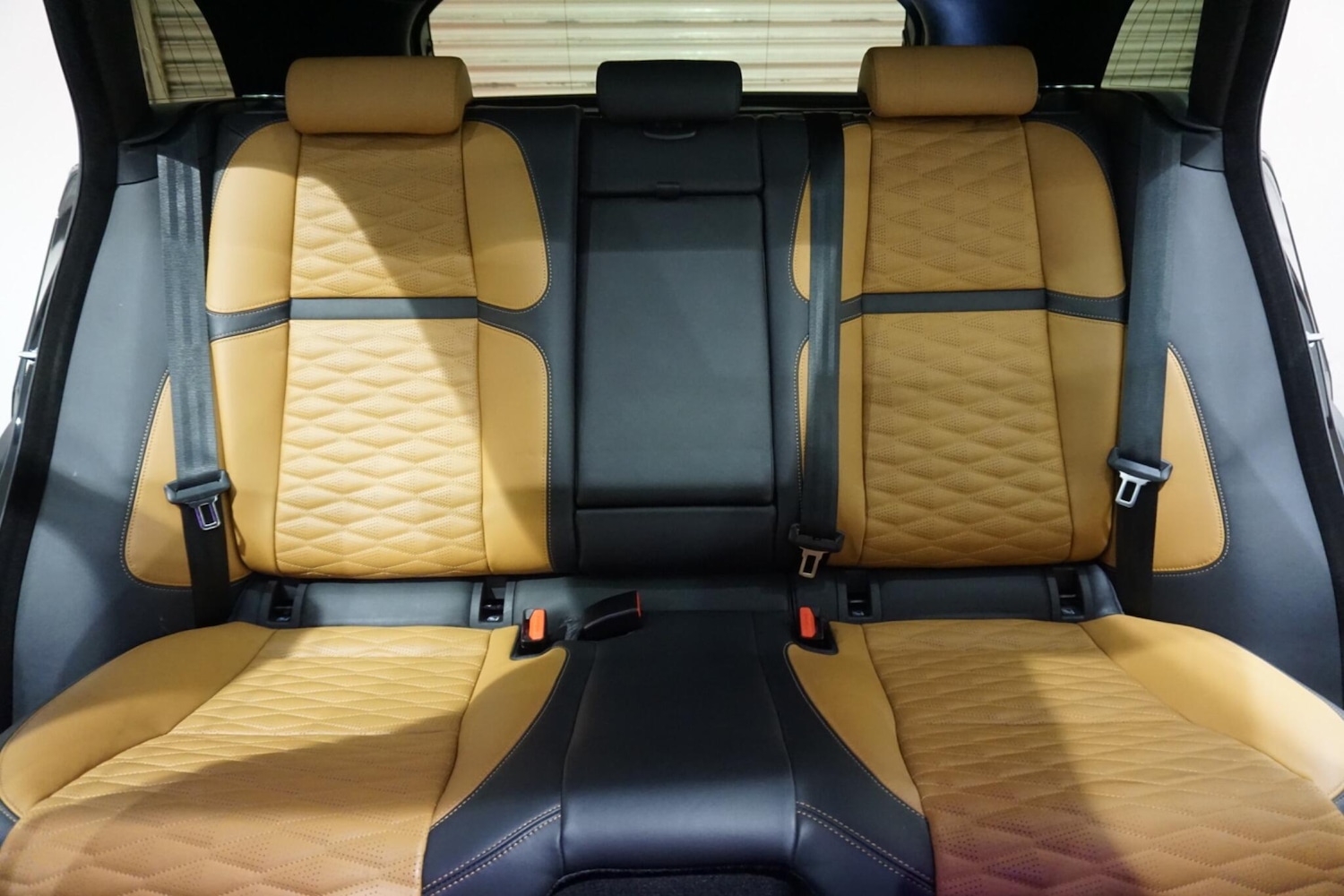 Used Land Rover Range Rover Velar 2019 for sale - 76360080: Photo 8
