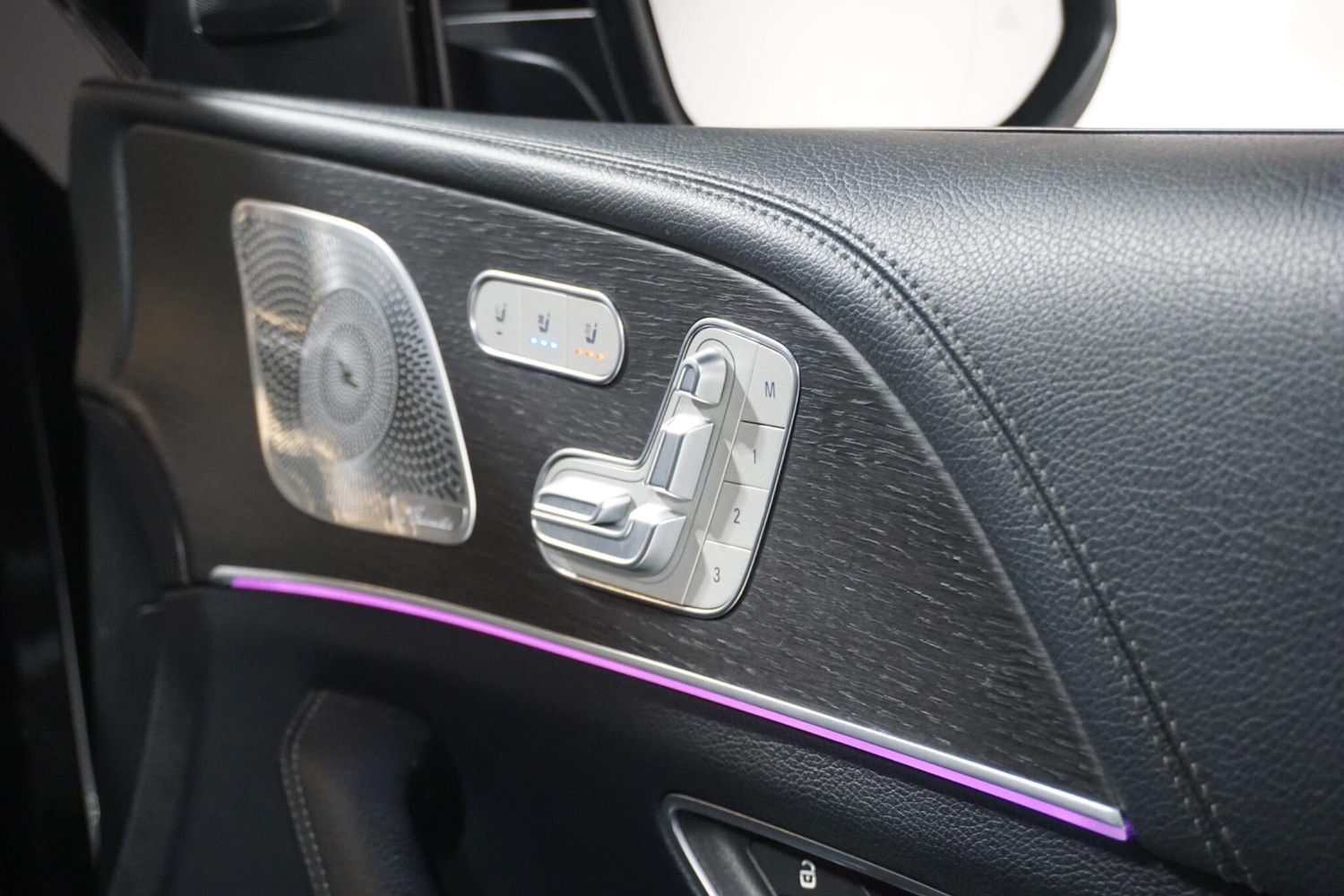 Used Mercedes-Benz GLS for sale - 77957275: Photo 80