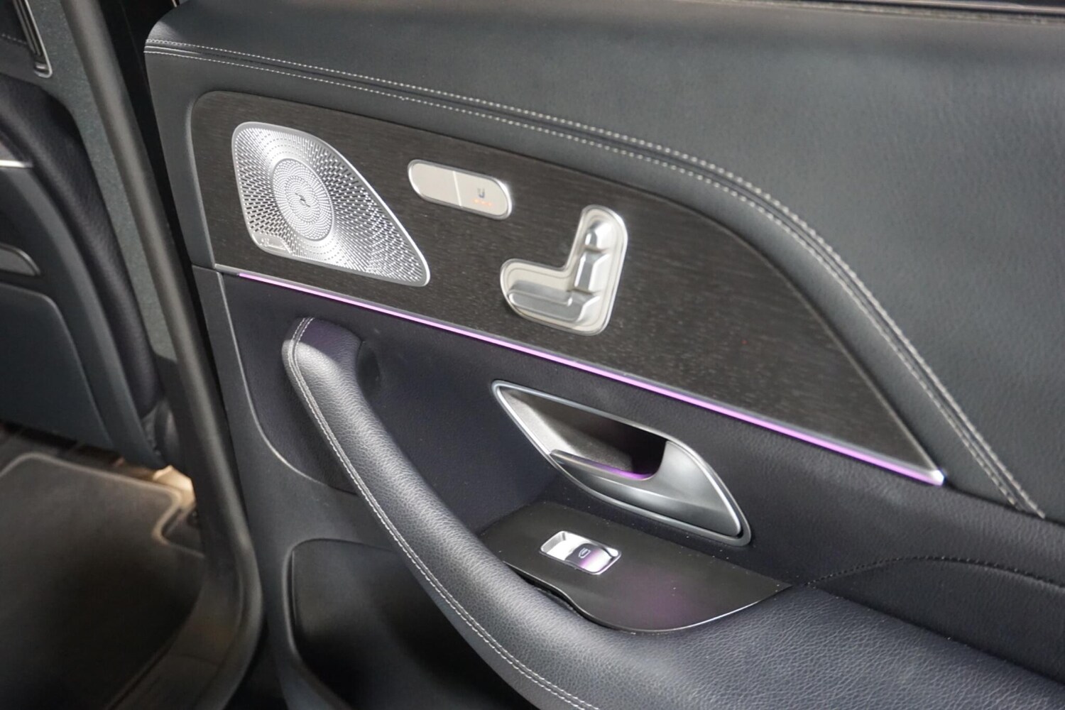 Used Mercedes-Benz GLS for sale - 77957275: Photo 83