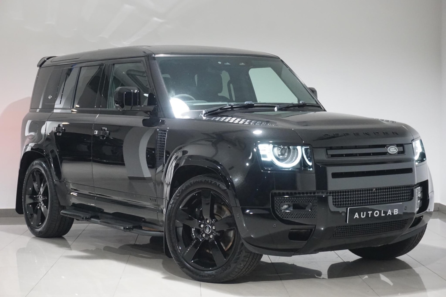 Used Land Rover Defender 110 for sale - 76996251: Photo 42