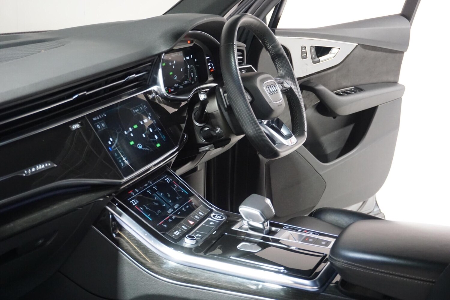 Used Audi Q7 for sale - 77825106: Photo 57