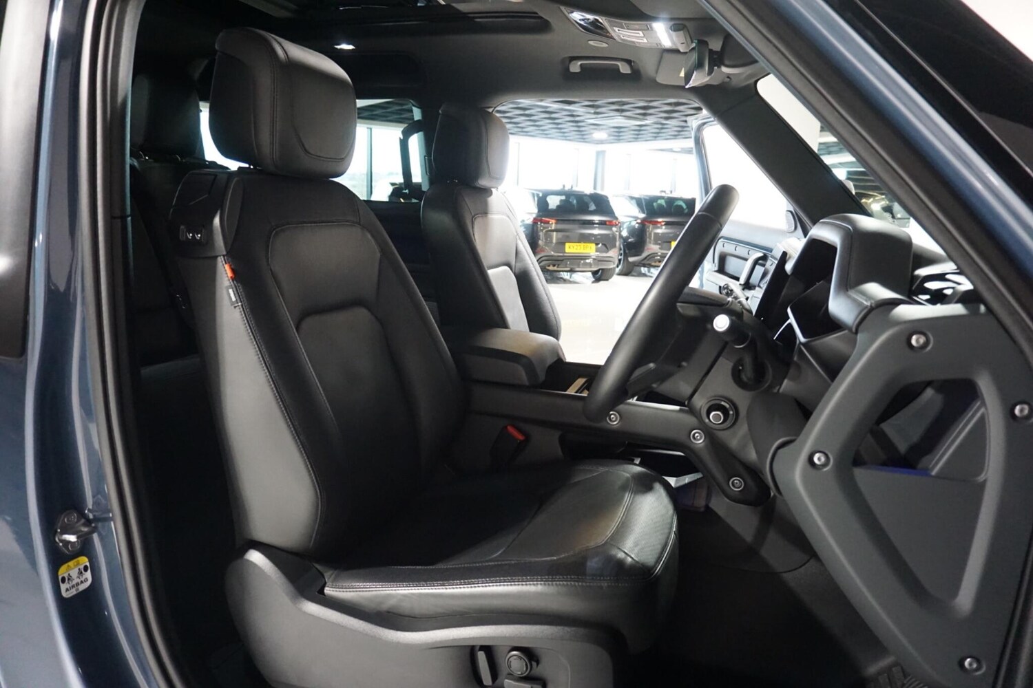 Used Land Rover Defender 90 for sale - 78115763: Photo 12