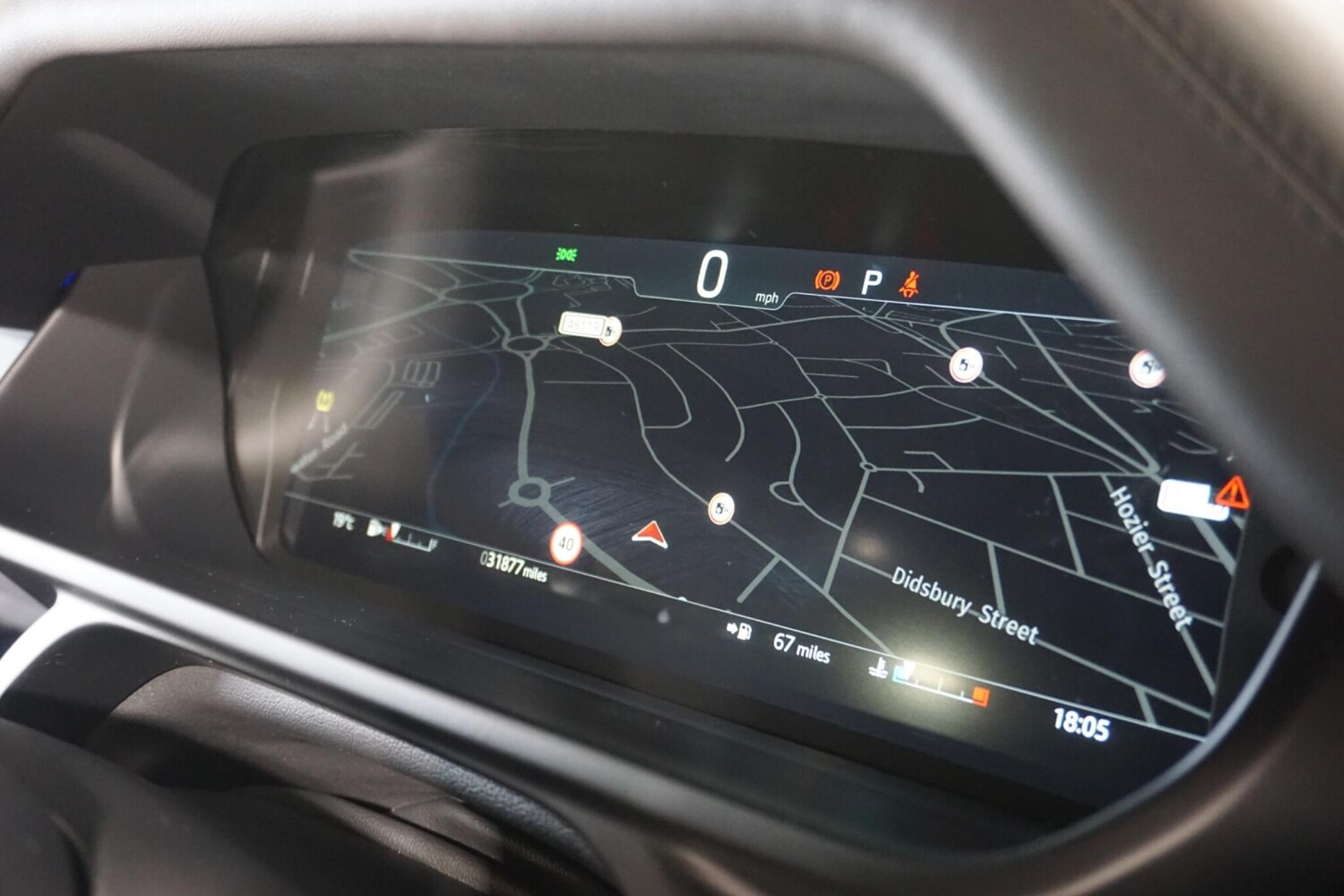 Used Land Rover Defender 90 for sale - 78115763: Photo 15