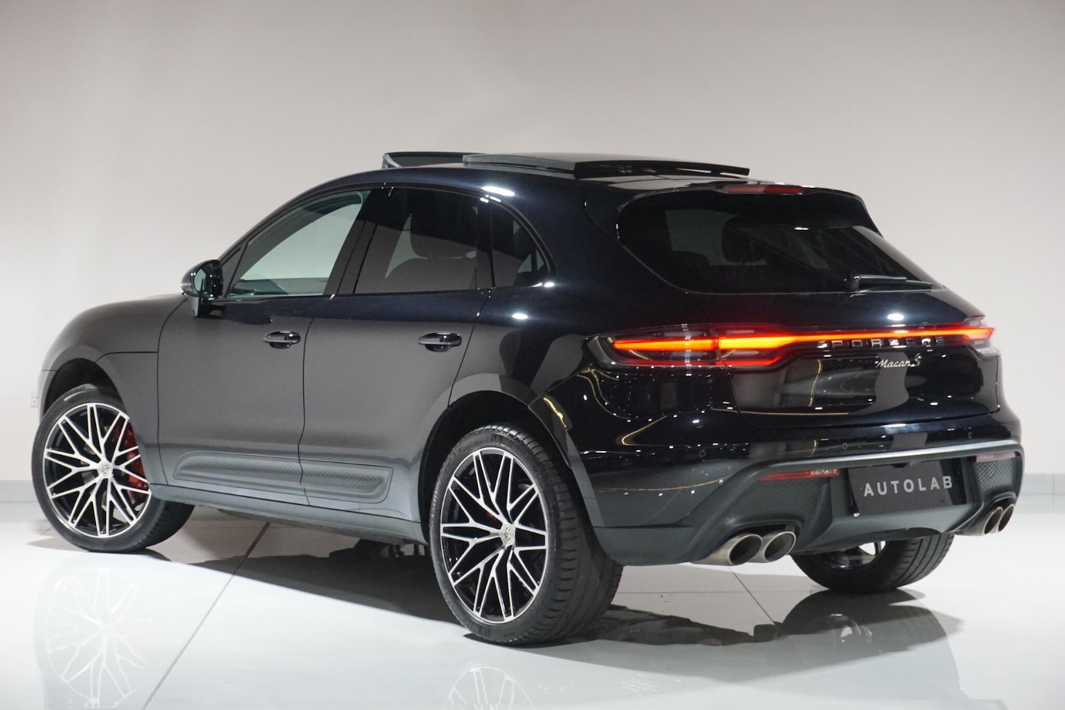 Used Porsche Macan 2023 for sale - 78006515: Photo 38