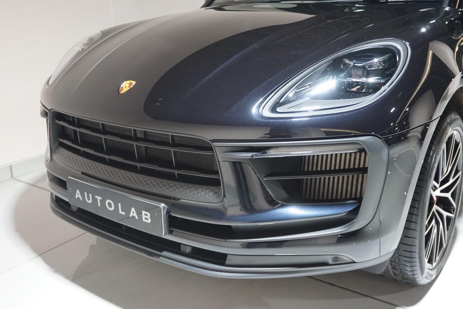 Used Porsche Macan 2023 for sale - 78006515: Photo 69