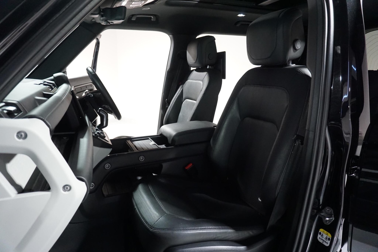 Used Land Rover Defender 2023 for sale - 77016449: Photo 52