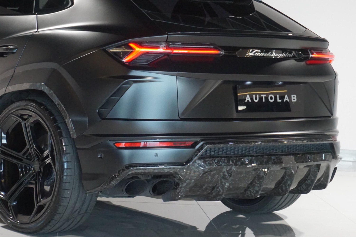 Used Lamborghini Urus 2022 for sale - 77957426: Photo 44