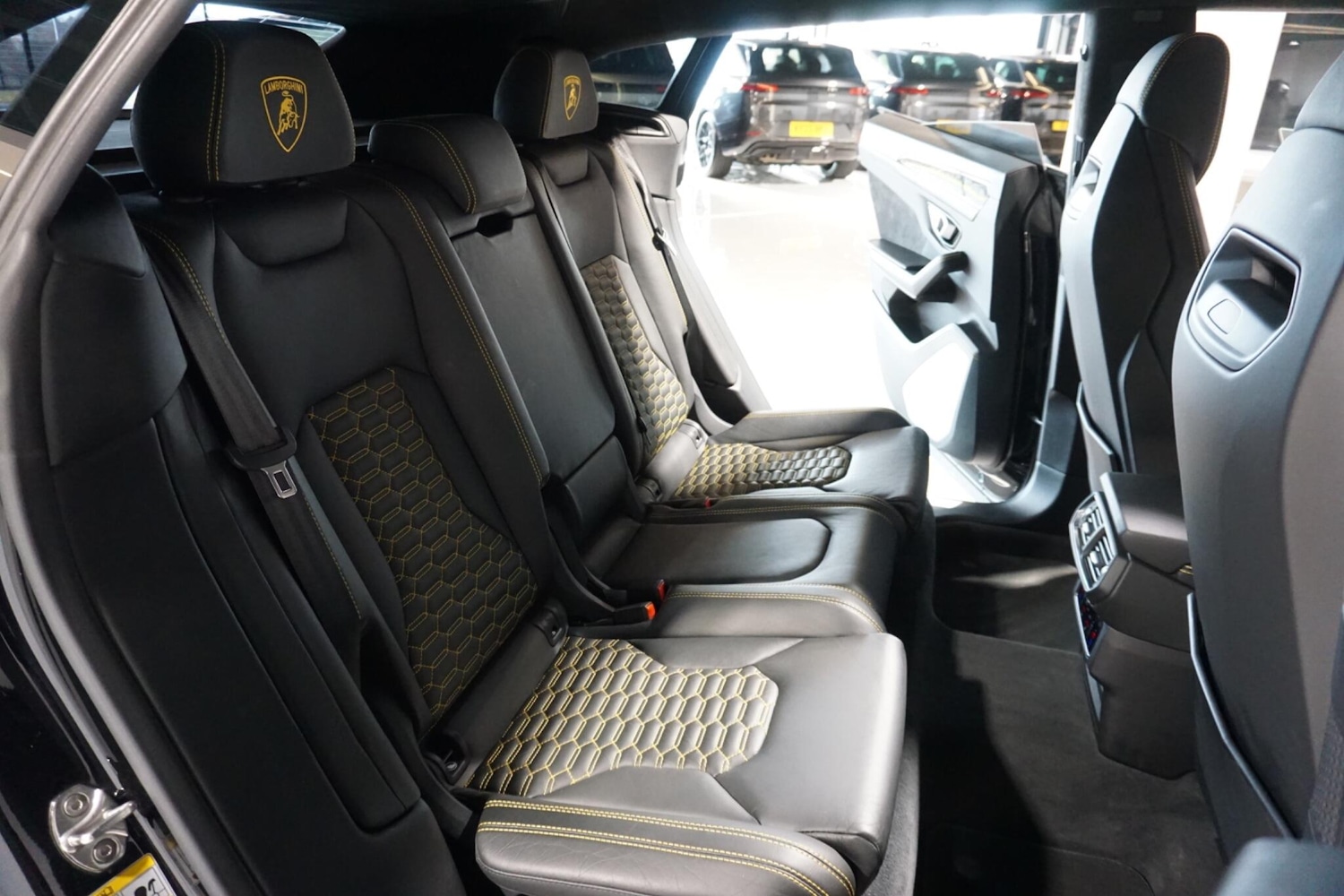 Used Lamborghini Urus 2022 for sale - 77957426: Photo 54