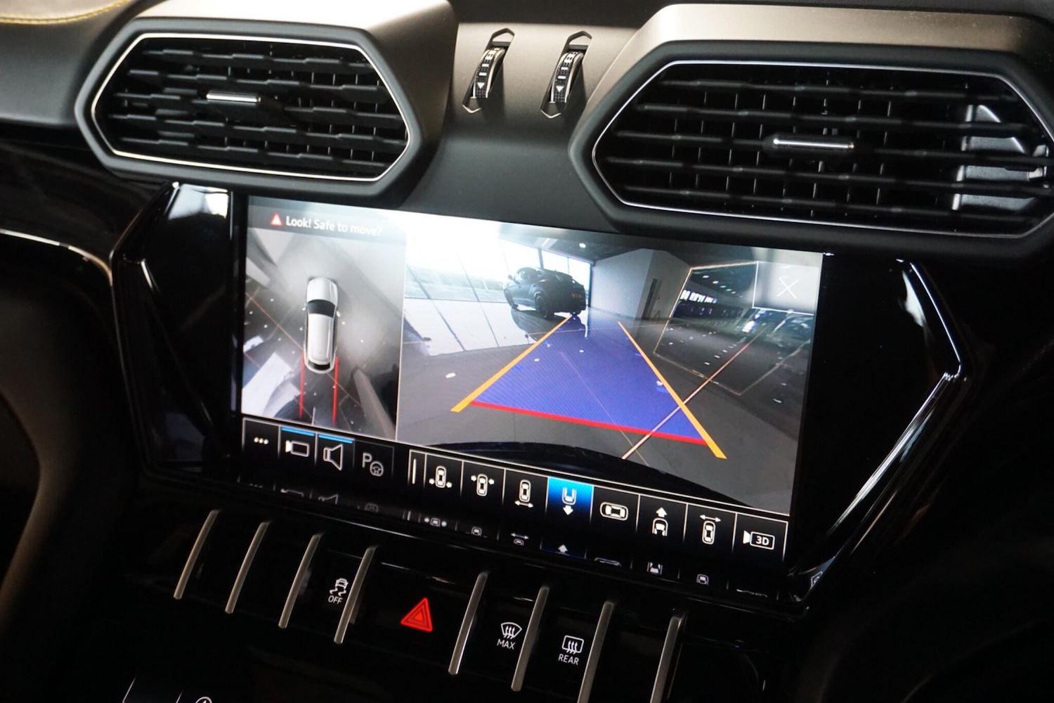 Used Lamborghini Urus 2022 for sale - 77957426: Photo 60