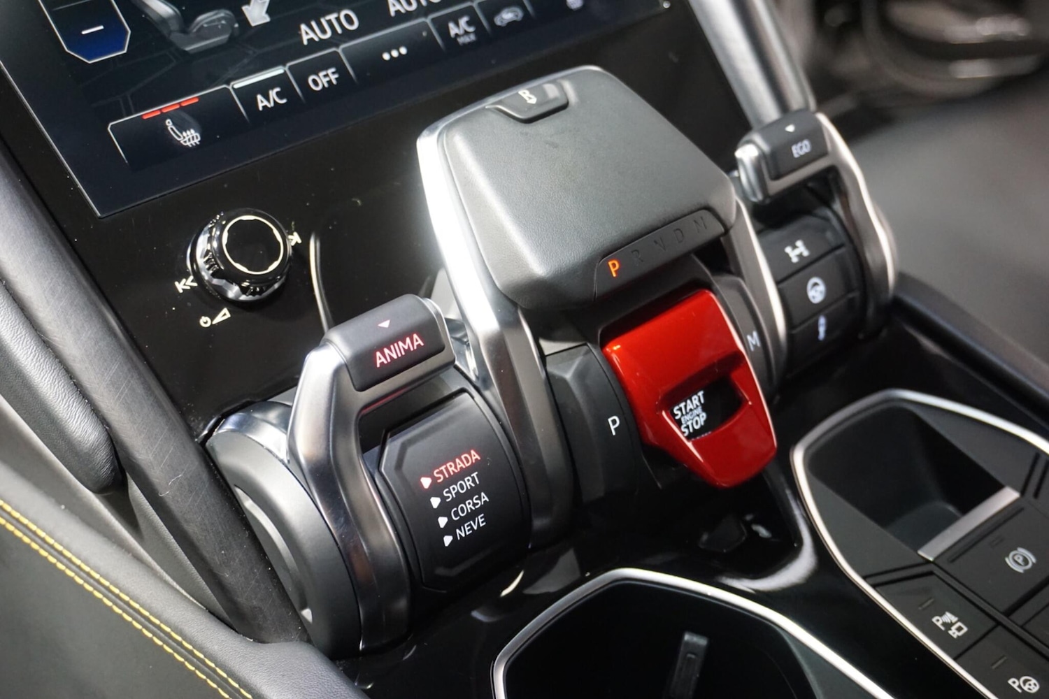 Used Lamborghini Urus 2022 for sale - 77957426: Photo 69