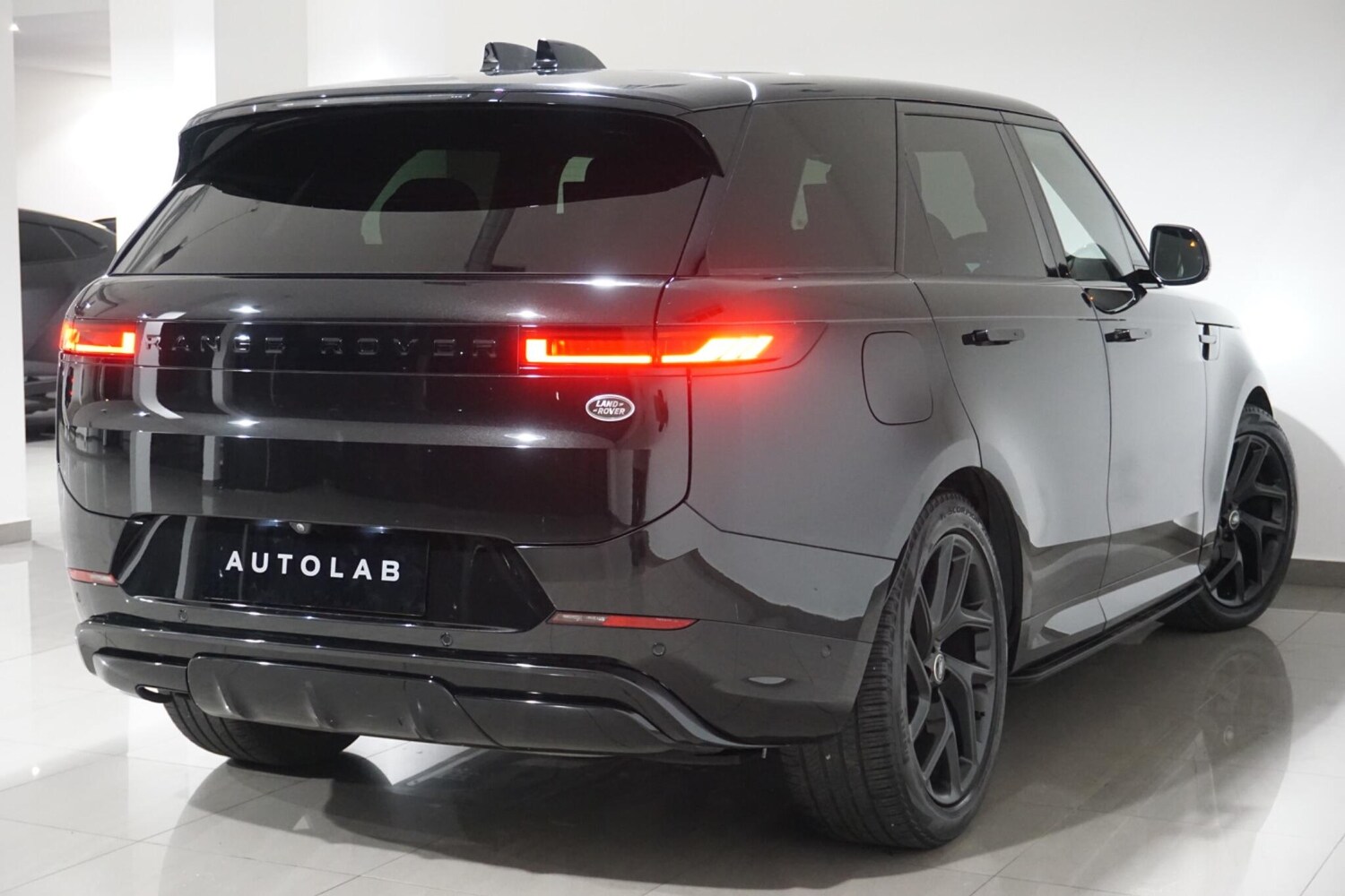 Used Land Rover Range Rover Sport 2022 for sale - 76228008: Photo 18