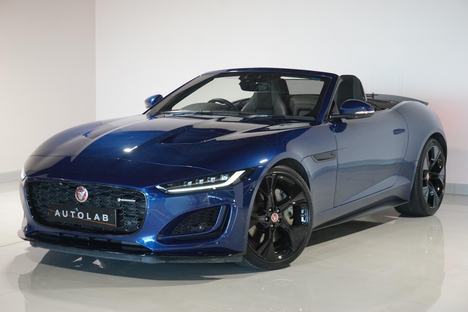 Used Jaguar F-Type 2021 for sale - 77957293: Photo 15