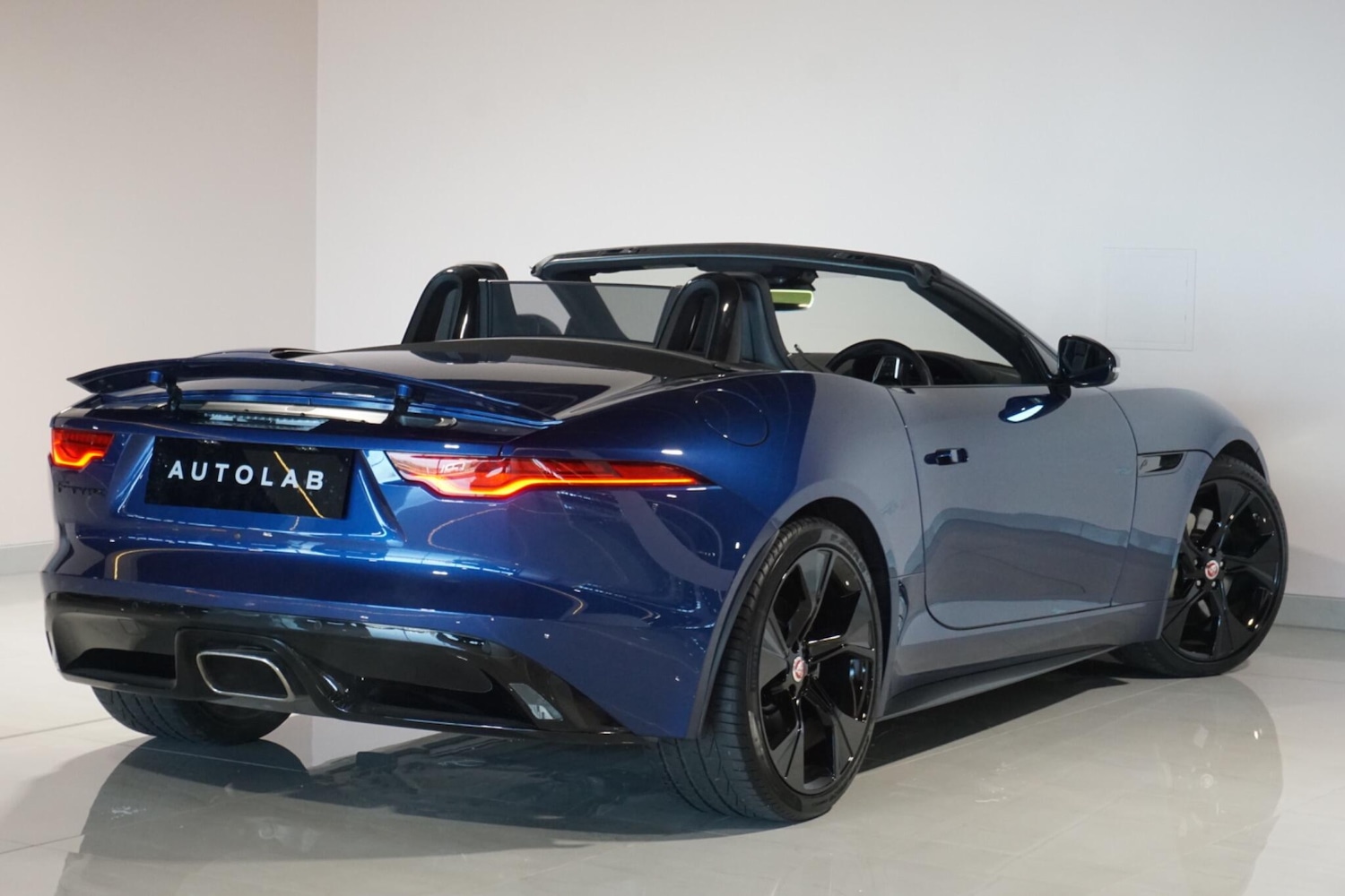 Used Jaguar F-Type 2021 for sale - 77957293: Photo 16